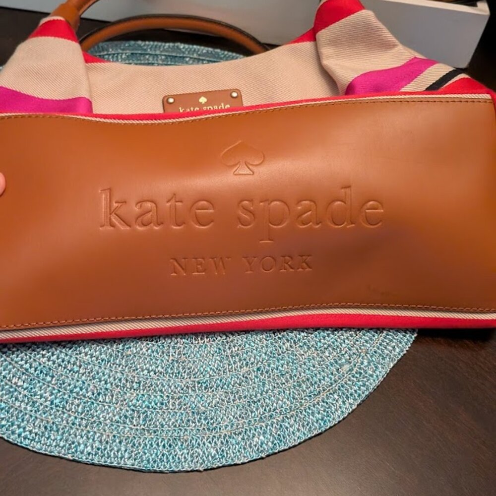 O1 KATE SPADE Oak Island Striped Tote - Picture 9 of 12